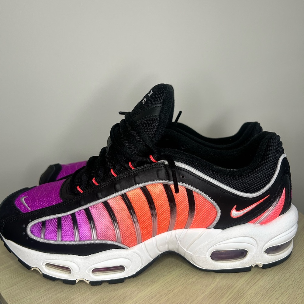 Nike Max Air Black and Purple Sneakers - Picture 3 of 4